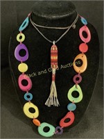 Multi colored shell necklace & more