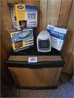 Humidifier 22" x 24" x 15" & heater