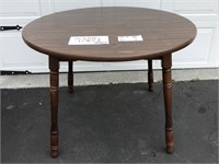 ROUND KITCHEN TABLE