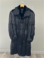 Ladies Black Fur Full Length Coat w/ Collar