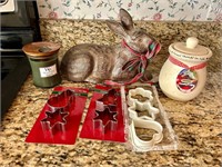 New Wood Wick Candle, Cookie Cutters, Rabbit Decor