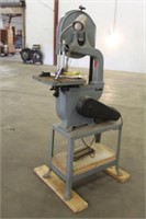 Delta Band Saw w/Extra Blade, Works Per Seller