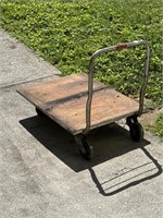 SMALL ROLL AROUND SHOP CART