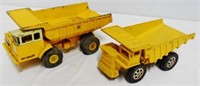 Ertl IH Industrial Dump Truck and Pay Hauler