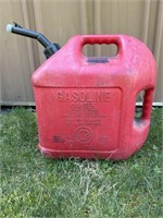 5 gallon gas can