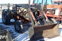 Case 530 Gas Tractor w/Loader