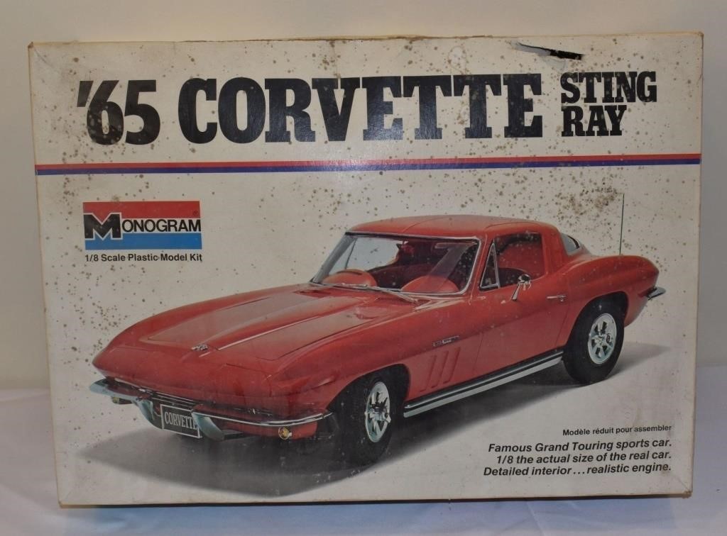 Monogram 1/8 scale 1965 Corvette Sing Ray plastic