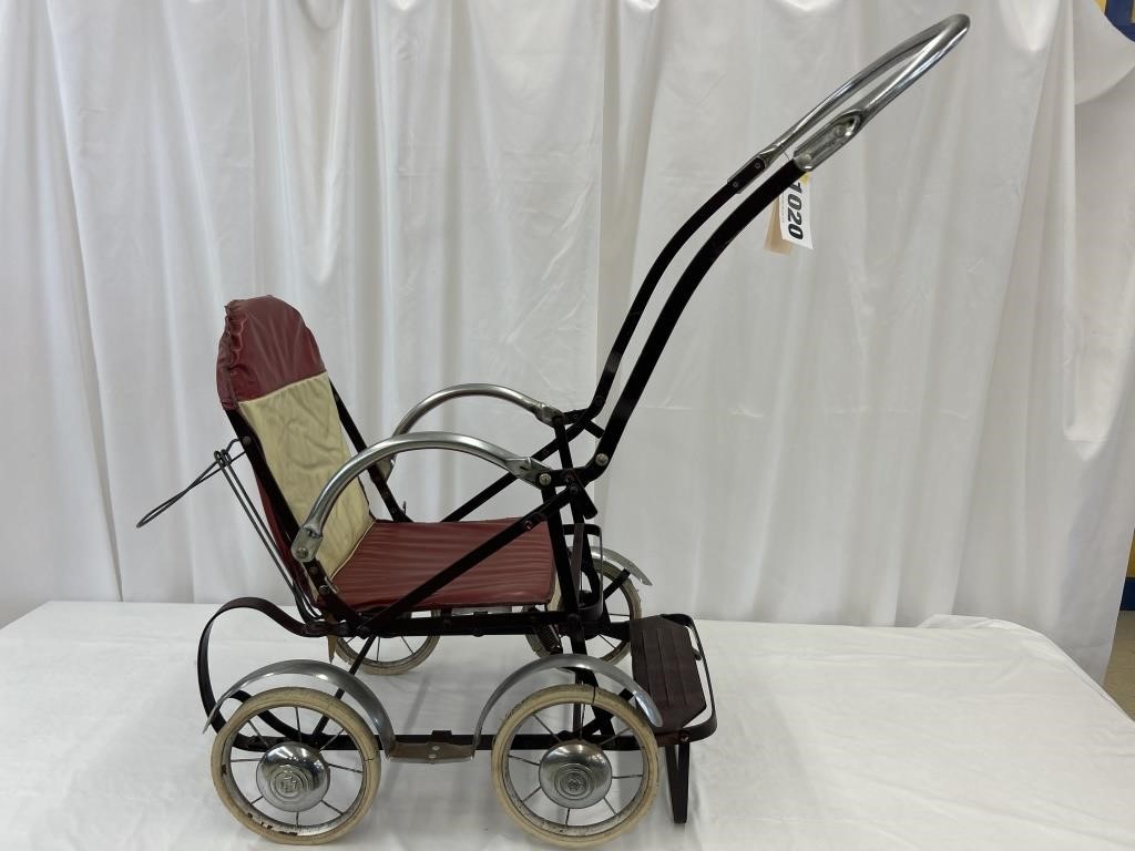Vintage Baby Stroller, (Kuniholm Mfg. Co.)