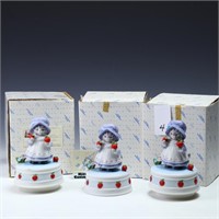 Vintage Kitty Cucumber Porcelain Music Boxes