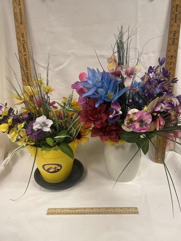 Floral arrangements in vases