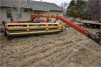 New Holland 116 Hydro Swing Swather