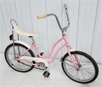 Vintage Schwinn Lil Chik Girls Bike / Bicycle.