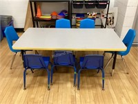 Table & 7 Chairs