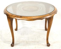 Round lamp table w wicker & glass top
