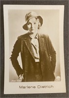 MARLENE DIETRICH: Antique Tobacco Card (1932)