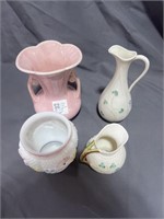 USA Vase & Collectible Cerami Pitchers