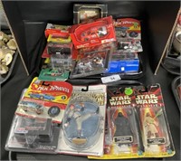 NOS Hot Wheels, NASCAR, Star Wars Figurines.