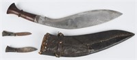 19TH CENTURY NEPALESE KUKRI KNIFE WITH SIDE KNIVES