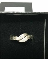 Sterling Puzzle Ring Size 5 Grams 2.92