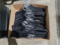 Box of 50 hangers