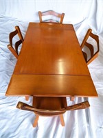Vintage Solid Wood Dining Table/Chairs