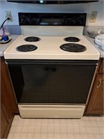 GE Electric Stove Top Oven