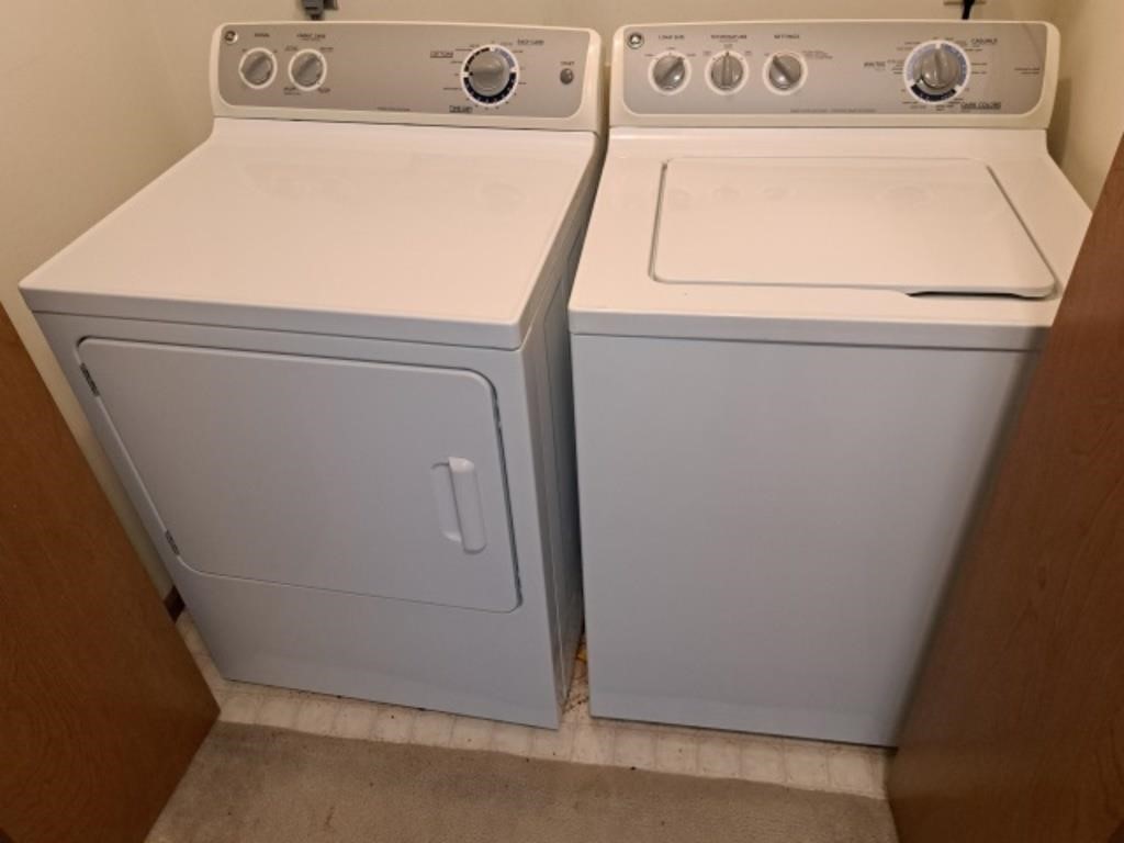 GE Washer & Electric Dryer
