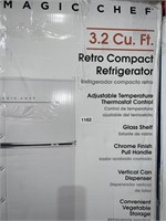 MAGIC CHEF RETRO COMPACT REFRIGERATOR RETAIL $270