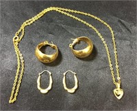 JEWELRY LOT  / NECKLACE & 2 PAIRS EARRINGS