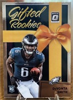 DeVonta Smith 2021 Optic Gifted Rookies RC