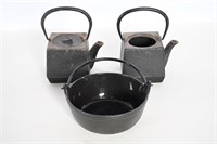 Cast Iron Kettles & Handled Pot