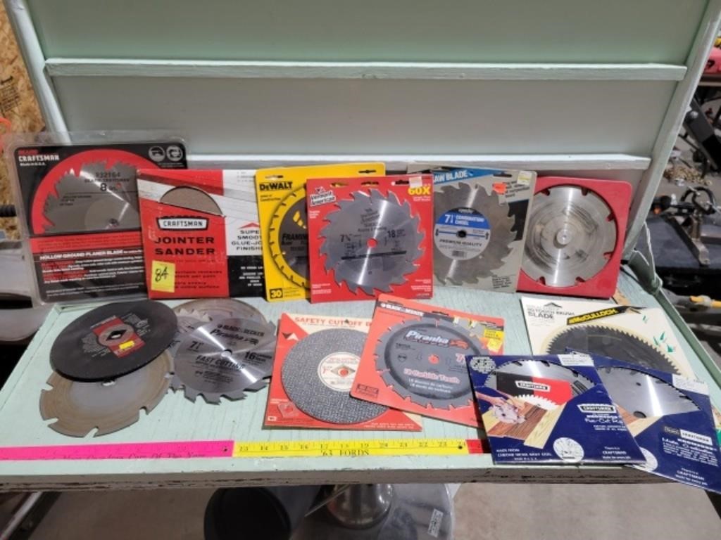 COLLECTION OF NEW / USED CIRCULAR SAW BLADES