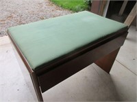 Padded Sewing Bench w/ Storage Drawers Full