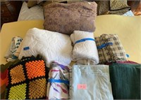 T - BED LINENS, BEDDING & BLANKETS (M10)