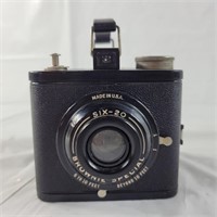Vintage Six-20 Brownie Special camera