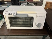 FARBWARE TOASTER OVEN