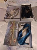 3 pair women's shoes , size 9 and size 8.5