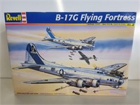 B-17G Flying Fortress Model Kit 1:48 Scale