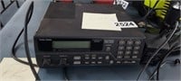RADIO SHACK POLICE SCANNER WITH ANTENNA