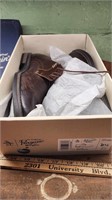 Men's Penguin dress shoes size 8.5 NIB