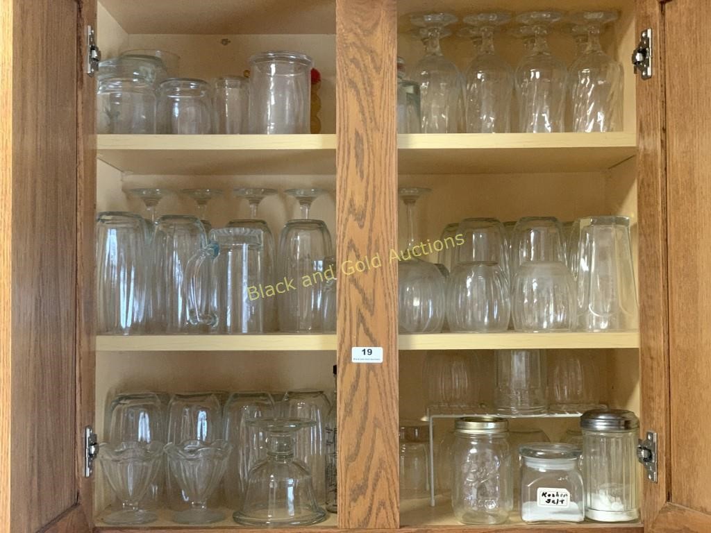 3 Shelves Clear Glass Ware