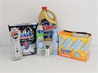 LOT OF HOUSEHOLD CLEANING SUPPLIES