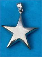 Sterling Silver Star Pendant 3.56 Grams