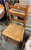 Weave Bottom Chair