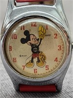 Vintage Mickey Mouse watch.   Not working.