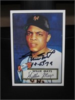 WILLIE MAYS SIGNED 1952 TOPPS CUSTOM CARD COA