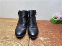 Ladies CALL IT SPRING Black Boots Sz 8