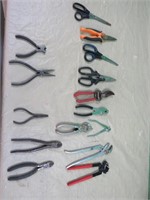 Pliers  & scissors- 15+ ct