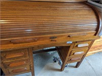 Oak Roll Top Desk w/ Key