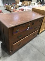 Dresser, missing hardware and wheels, 45x21.5x30"T